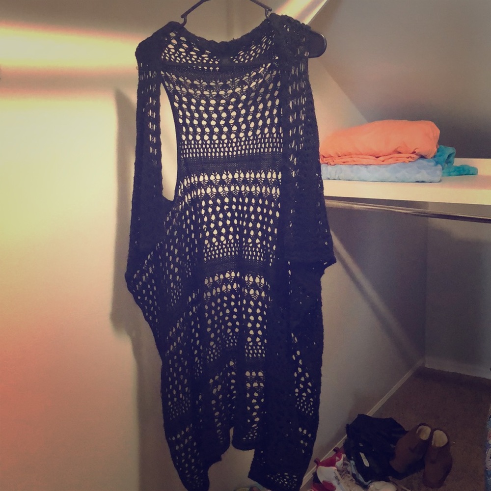 Sleeveless Black Cardigan Women’s Medium